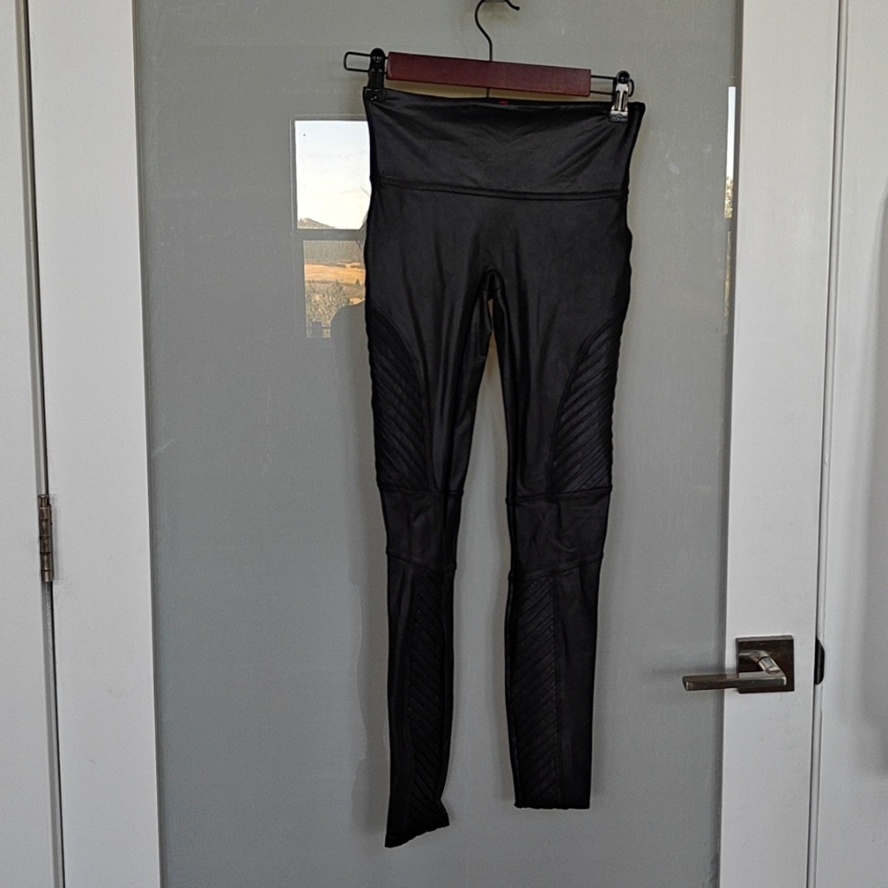 NWOT Spanx Leggings size SP